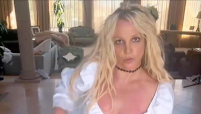 Britney Spears denies having ‘breakdown’ at Chateau Marmont!