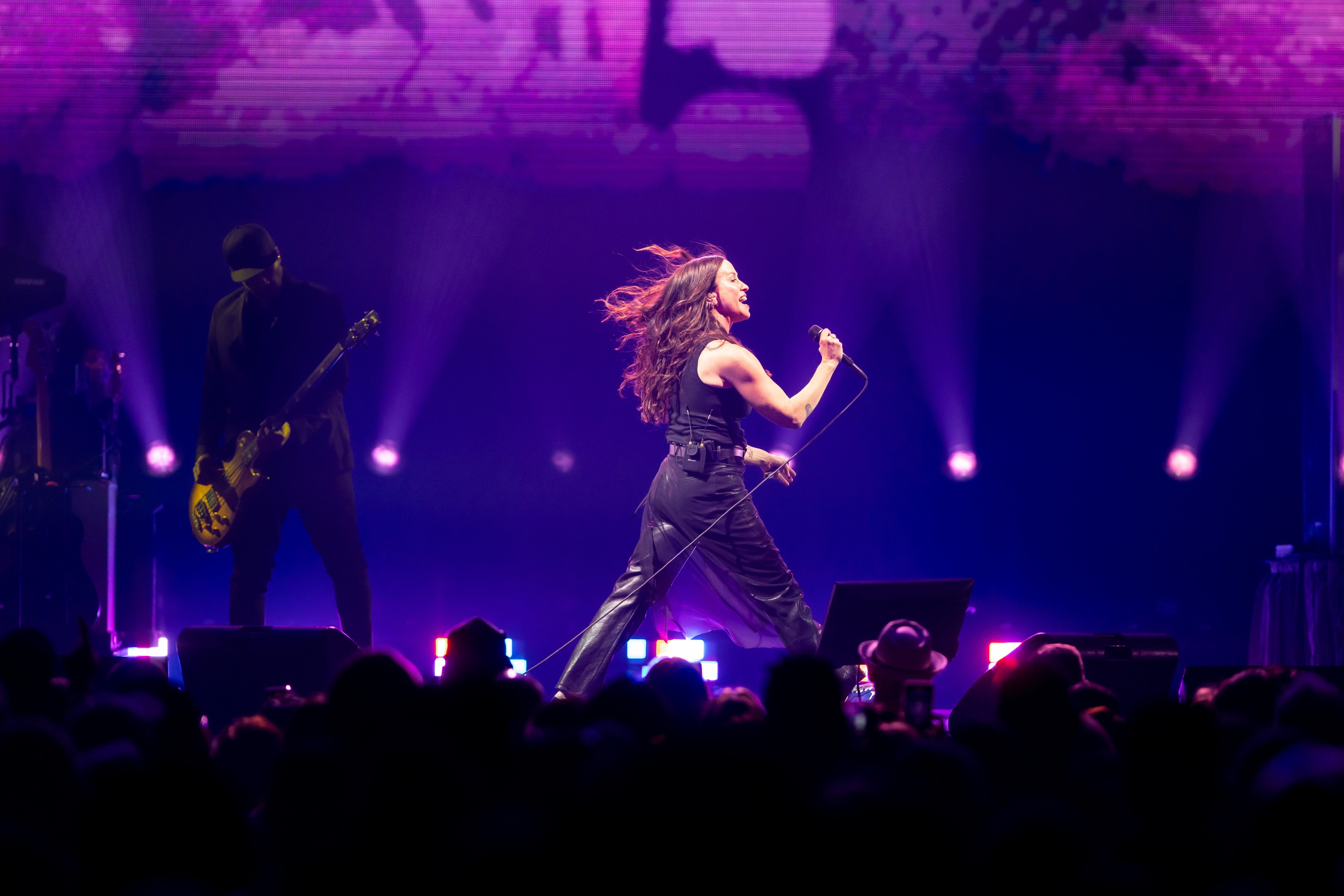 Review: Alanis Morissette captivates local crowd during Acrisure Arena concert