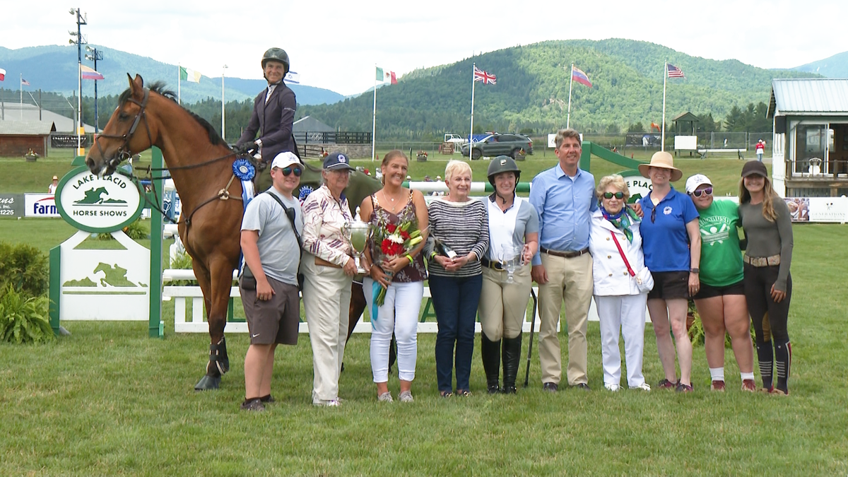 Laura Chapot wins final Lake Placid Horse Show grand prix on the grass field