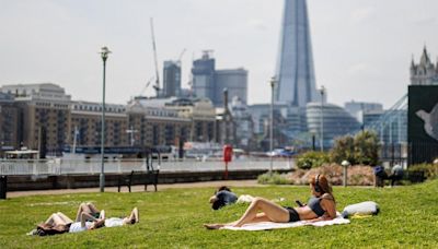 London weather forecast to reach Barcelona temperatures this week