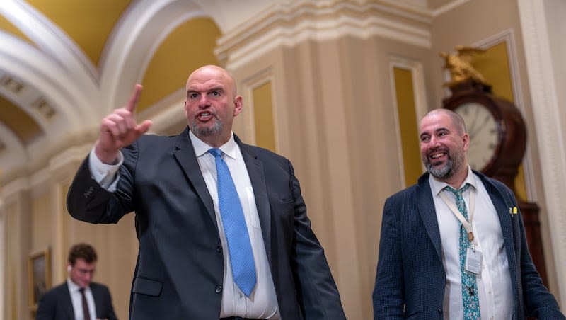 Another Harvard grad endorses Utah Sen. Mitt Romney to be the university’s next president: Democratic Sen. John Fetterman