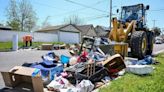 ‘Nunca para’. La Operación Limpieza: esa forma especial de Fresno para sacar la basura