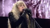 Stevie Nicks Delivers Tearful Tribute to Christine McVie with “Landslide” Performance: Watch