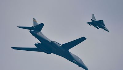 $450 million B-1B Lancer crash blamed on failures of crew skills