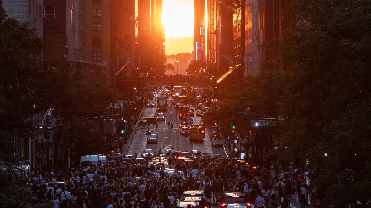 Manhattanhenge 2024: Guide to best viewing times, places in NYC this weekend