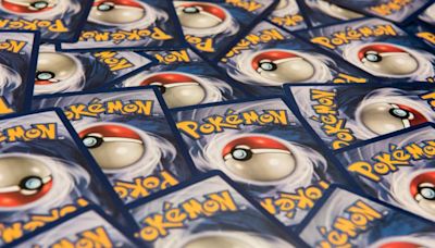 Vende sus cartas Pokémon por 105.000 euros y sin saberlo ya ha caído en la trágica estafa del Monopoly