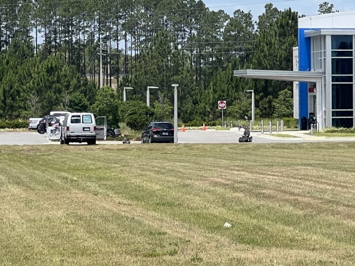 Baptist Health Oakleaf ER reopened after police investigated ‘vehicle with suspicious material’