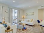 11723 Goshen Ave # 103, Los Angeles CA 90049