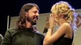 How Twitter AI Misunderstood Dave Grohl's Taylor Swift Comment