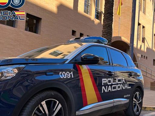 Detenidos 6 prestamistas por cortar el pelo, expulsar de su casa y amenazar a una deudora en Alicante