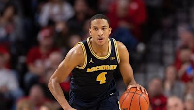 Nimari Burnett is returning to Michigan basketball