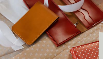 Unlock Your Style: 12 Expert Tips To Find Your Perfect Wallet At Lifestyle Stores