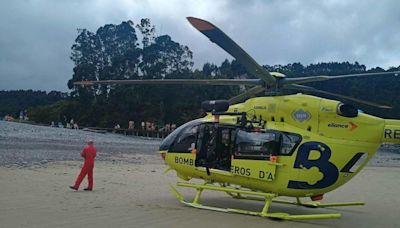 El joven ahogado en la playa de la Concha de Artedo no sabía nadar, según algunos testigos