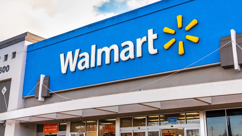 Suspected Walmart shoplifter dies after ‘swallowing something’ while in police custody