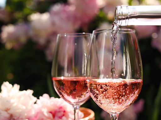 Why Barefoot Wine Is The Last Rosé You Should Settle For