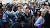 Uruguay ofrecerá "residencias por arraigo" a miles de migrantes cubanos