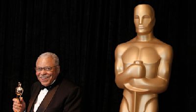 James Earl Jones, acclaimed actor and voice of Darth Vader, dies at 93 | ABC6