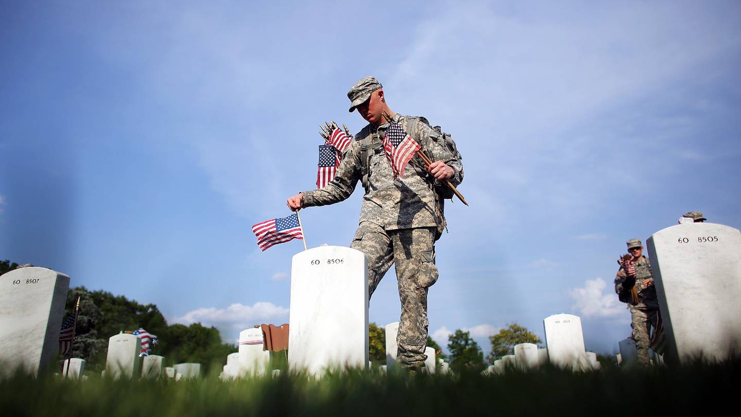 Honoring those who served for Memorial Day at Tahoma National Cemetary