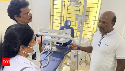 Minister orders action against absentee doctors during surprise inspection in Sulur govt hospital | Coimbatore News - Times of India