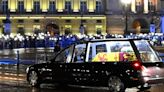 Queen's Coffin Arrives At Buckingham Palace﻿, Received By King Charles III﻿ And Rest Of The Royal Family