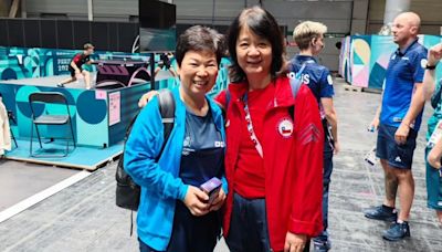 “40 años sin verla”: el emotivo e inesperado reencuentro de Tania Zeng con una compañera de infancia en París 2024 - La Tercera