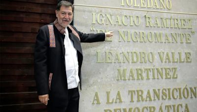Gerardo Fernández Noroña se despide entre lágrimas de la Cámara de Diputados
