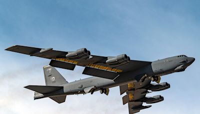 Upgrades to keep the US military's oldest bombers — its B-52s — flying for a century are running into delays and rising costs, watchdog finds