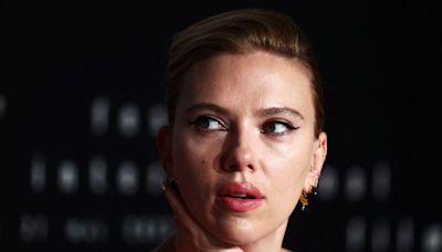 Scarlett Johansson dice que voz del chatbot de OpenAI es "inquietantemente parecida" a la suya