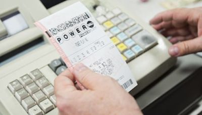 A lucky lottery player won Powerball jackpot on Monday. Here's what Arizonans need to know