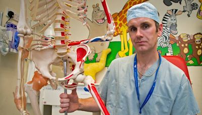 Surgeon at centre of invetigation into Temple Street spinal surgeries working in Ukraine