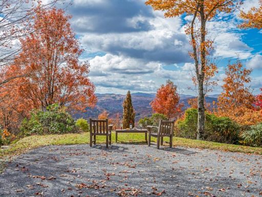 George W. Bush lawyer in presidential vote dispute selling NC mountain retreat for $15M