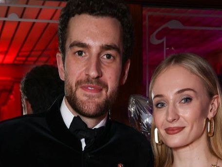 Sophie Turner and Peregrine Pearson are subtly Instagram official