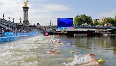 Paris Triathletes Finally Swim in Seine but Say It ‘Didn’t Taste Great’