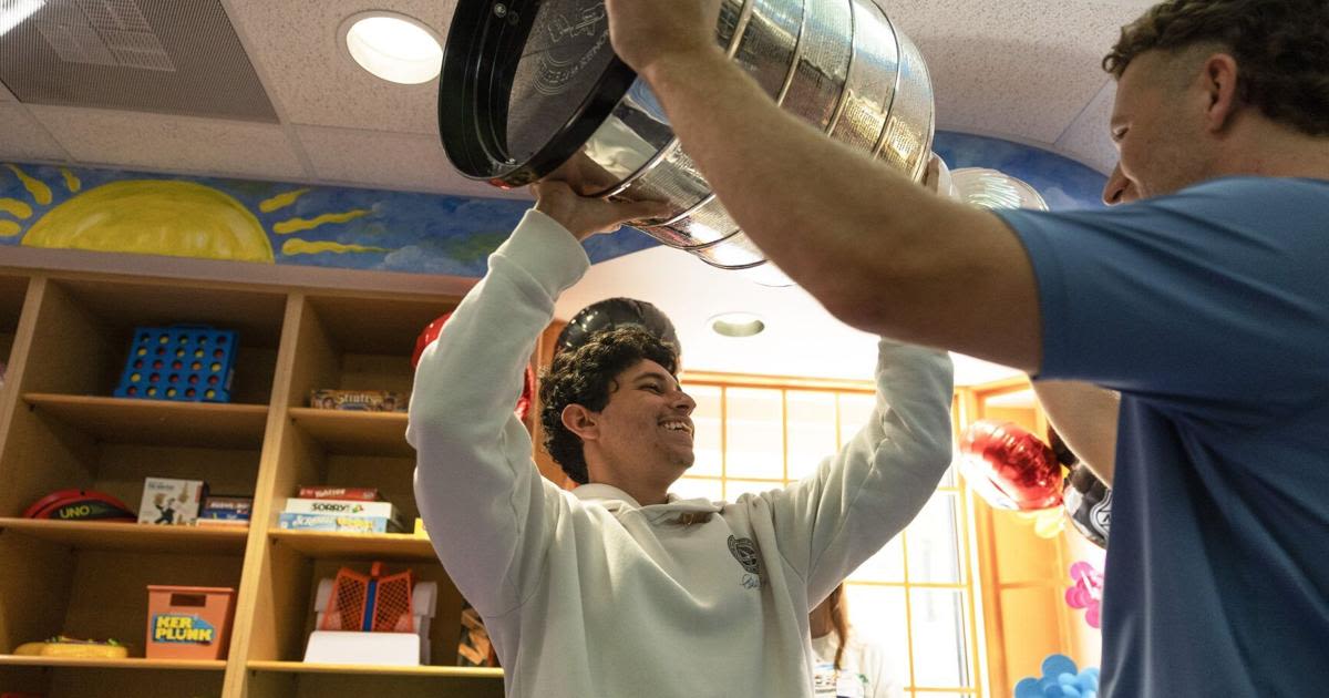 ‘Absolutely priceless’: Stanley Cup champion Matthew Tkachuk brings trophy back to St. Louis