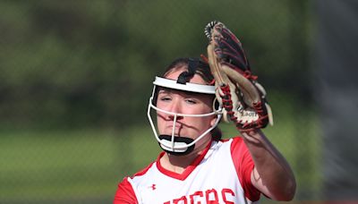 Softball: 4 new teams leap into the latest Top 10 rankings, and there's a new No. 1