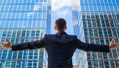 8 things successful people do outside work for success