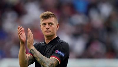 Kroos, símbolo de una Alemania obligada a recurrir a sus viejas glorias