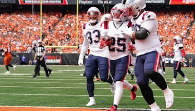 Patriots defense comes up with wild goal-line play to prevent Bengals TD in first-half shutout of Cincinnati