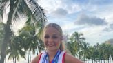 United junior cheerleader takes part in Hawaii parade