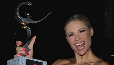 Michelle Hunziker vince in Svizzera il ‘premio alla gioia’