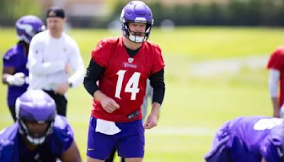 Sam Darnold grabbed Vikings' attention with Christmas performance in 2023