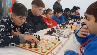 Los chicos de Santa Rosa de Lima celebraron el 25 de Mayo a puro ajedrez