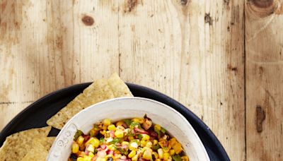 Make This Summery Grilled Corn-and-Chipotle Salsa