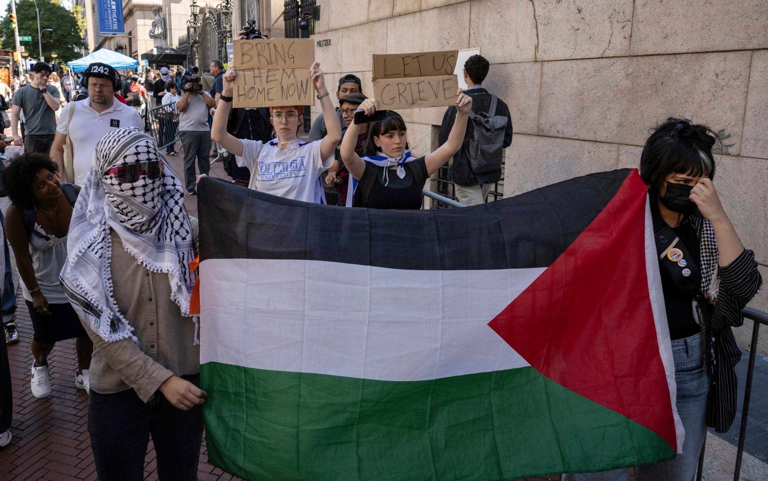 Arrests as pro-Palestinian protests restart at Columbia University