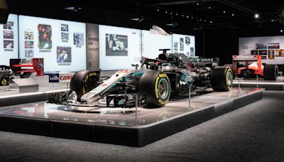 Formula One Exhibition London: deep dive and tour with F1 Champion, Damon Hill | Auto Express