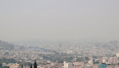 Cierre de escuelas y vuelta al teletrabajo: Honduras vive su peor crisis de calidad de aire