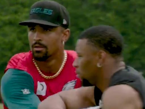 NFL fans claim 'league is in trouble' after Eagles share clip of Hurts & Saquon