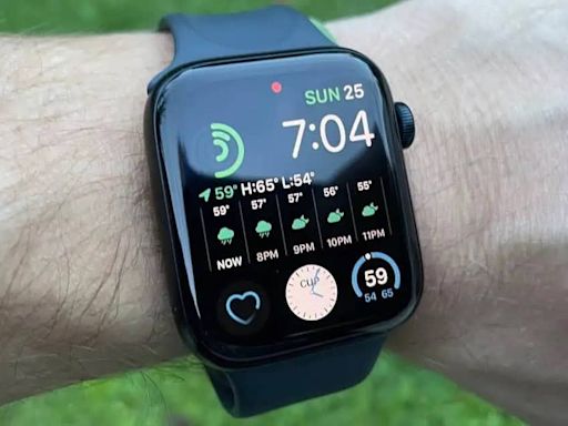 Apple Watch SE 2nd Gen Review: Still Worth It After 2 Years?