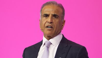 Indian telecoms tycoon Sunil Bharti Mittal buys Drahi's 25% BT stake