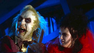 I Rewatched "Beetlejuice" As An Adult, And I Swore I Thought This Was A Family Film